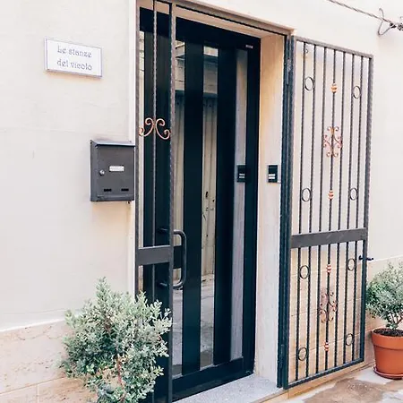 דירה Le Stanze Del Vicolo מזרה דל ואלו